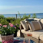 Amazing Seaview -